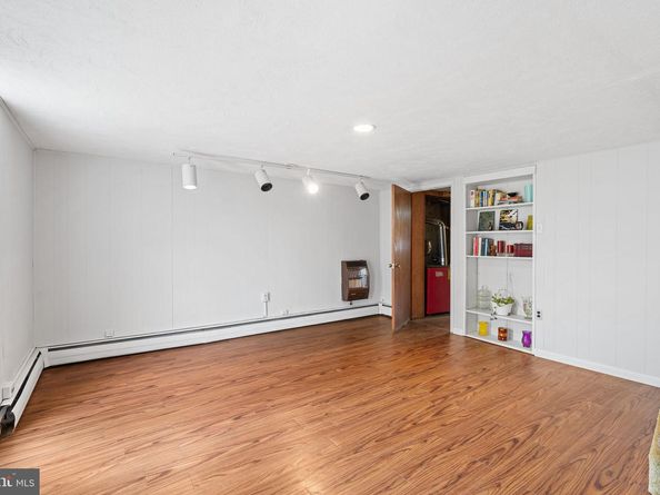 1123 Tabor Place, Philadelphia PA 19111