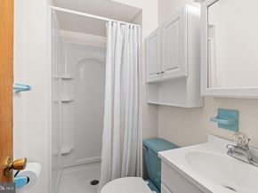 1123 Tabor Place, Philadelphia PA 19111