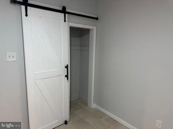 5547 Broomall Street, Philadelphia PA 19143