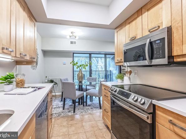 11657 Stoneview Square 97/22C, Reston VA 20191