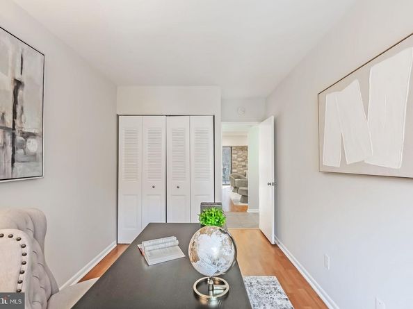 11657 Stoneview Square 97/22C, Reston VA 20191