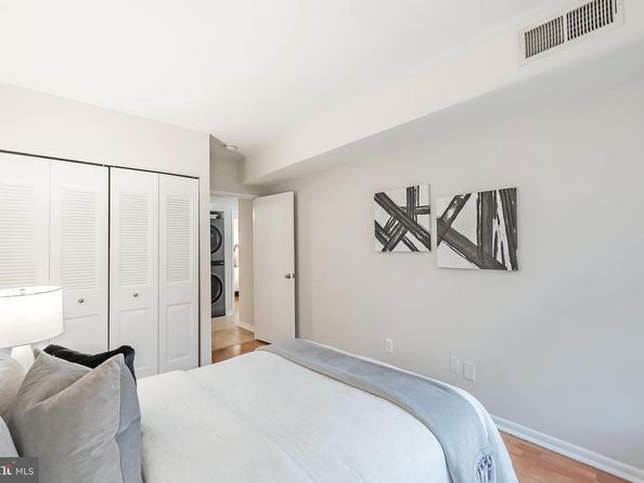 11657 Stoneview Square 97/22C, Reston VA 20191