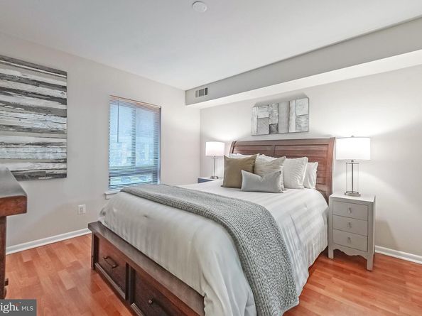 11657 Stoneview Square 97/22C, Reston VA 20191