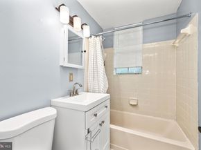 1802 Key Boulevard 9482, Arlington VA 22201