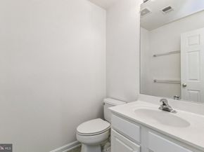 13083 Rose Petal Circle, Herndon VA 20171