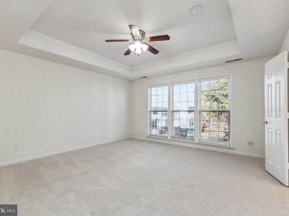 13083 Rose Petal Circle, Herndon VA 20171