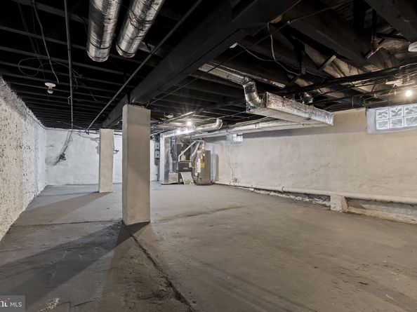 147 W Harvey Street, Philadelphia PA 19144