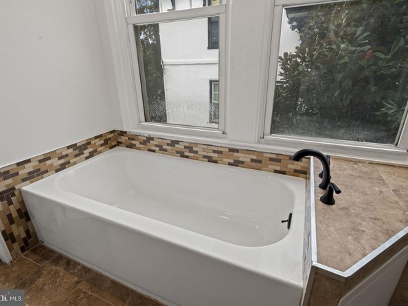 147 W Harvey Street, Philadelphia PA 19144