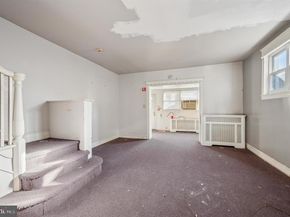 4085 Ford Road, Philadelphia PA 19131