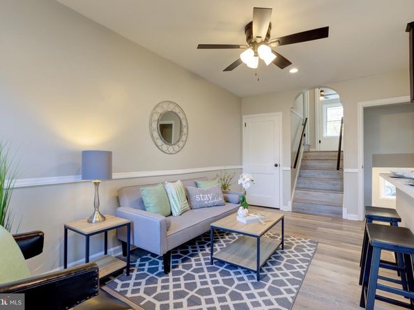 220 Brainerd Boulevard, Sharon Hill PA 19079