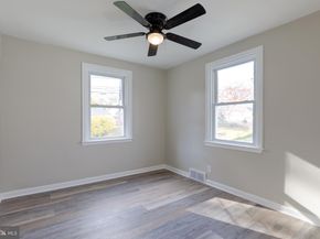 220 Brainerd Boulevard, Sharon Hill PA 19079