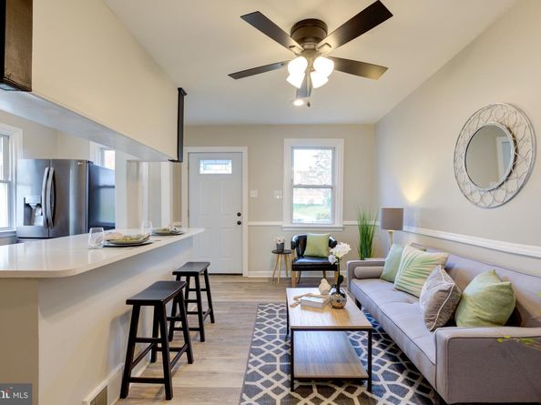 220 Brainerd Boulevard, Sharon Hill PA 19079