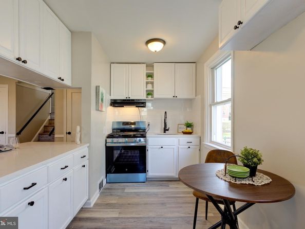 220 Brainerd Boulevard, Sharon Hill PA 19079