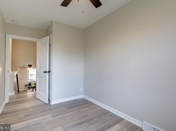 220 Brainerd Boulevard, Sharon Hill PA 19079