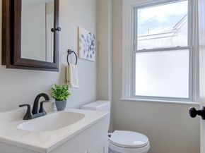 220 Brainerd Boulevard, Sharon Hill PA 19079