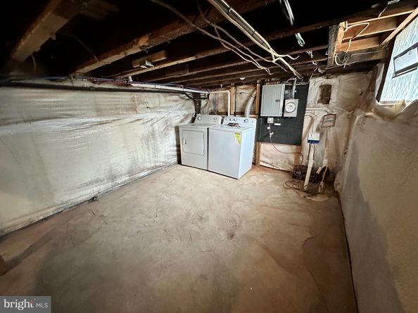 2633 Janney Street, Philadelphia PA 19125