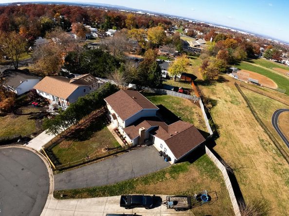 503 S Maple Court, Sterling VA 20164