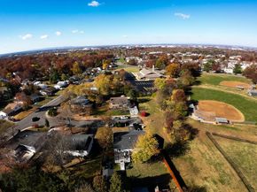 503 S Maple Court, Sterling VA 20164