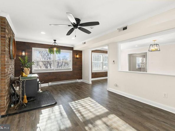 503 S Maple Court, Sterling VA 20164