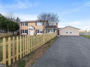 503 S Maple Court, Sterling VA 20164