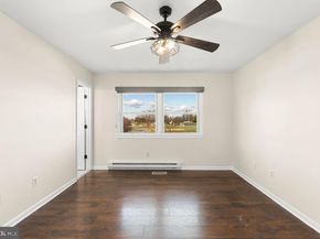 503 S Maple Court, Sterling VA 20164