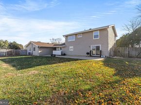 503 S Maple Court, Sterling VA 20164