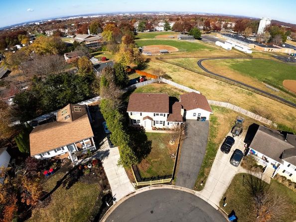 503 S Maple Court, Sterling VA 20164