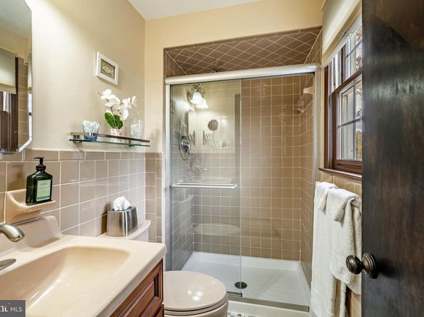 44 Shady Lawn Drive, Southampton PA 18966