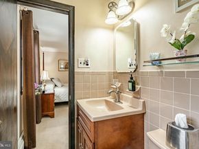 44 Shady Lawn Drive, Southampton PA 18966