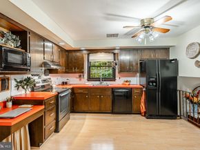 44 Shady Lawn Drive, Southampton PA 18966