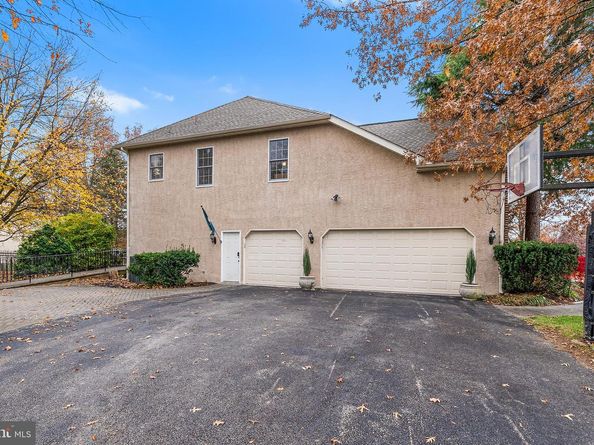 2000 Saint Andrews Drive, Berwyn PA 19312