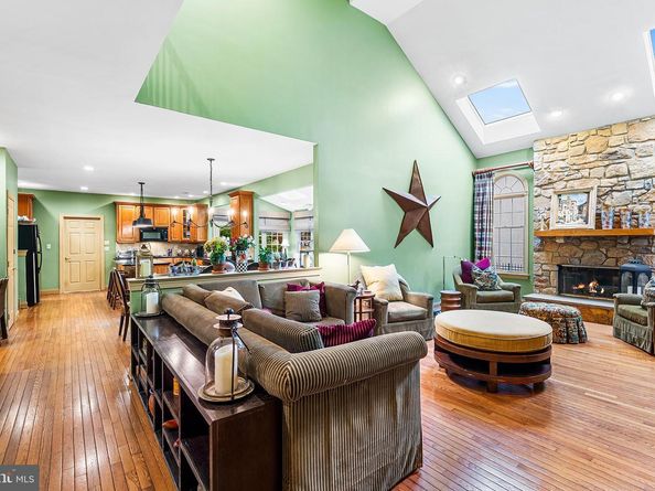 2000 Saint Andrews Drive, Berwyn PA 19312