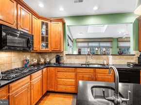 2000 Saint Andrews Drive, Berwyn PA 19312