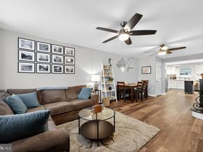 352 Tree Street, Philadelphia PA 19148