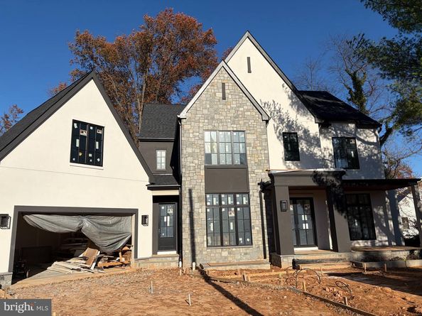 2231 N Tuckahoe Street, Falls Church VA 22043