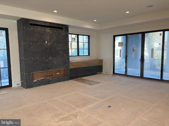 2231 N Tuckahoe Street, Falls Church VA 22043