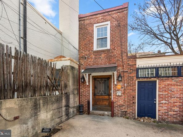 812 E Street SE, Washington DC 20003