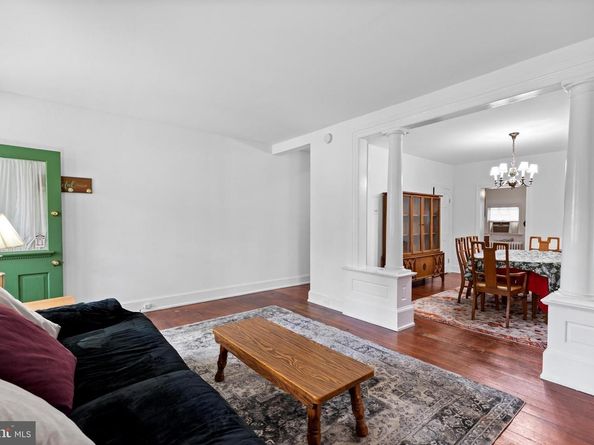 458 Lyceum Avenue, Philadelphia PA 19128