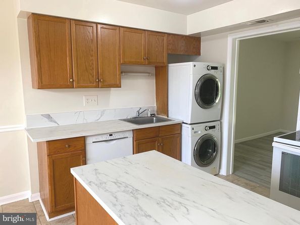 Margate Court, Sterling VA 20163