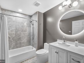 5108 Donovan Drive 404, Alexandria VA 22304