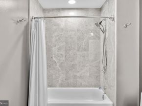 5108 Donovan Drive 404, Alexandria VA 22304