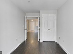 5108 Donovan Drive 404, Alexandria VA 22304