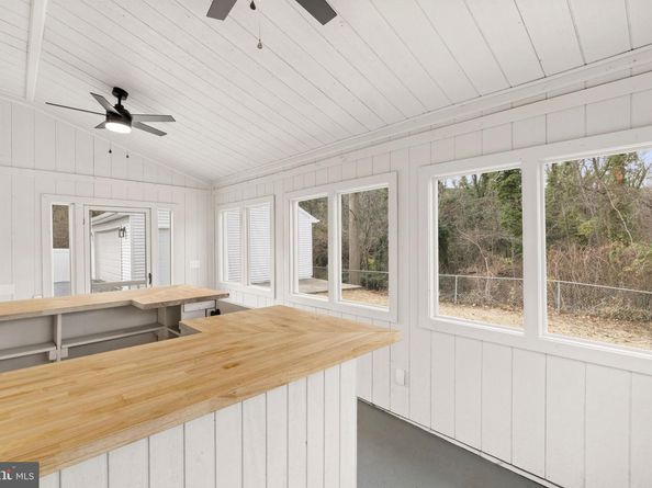 242 Willard Drive, Ridley Park PA 19078