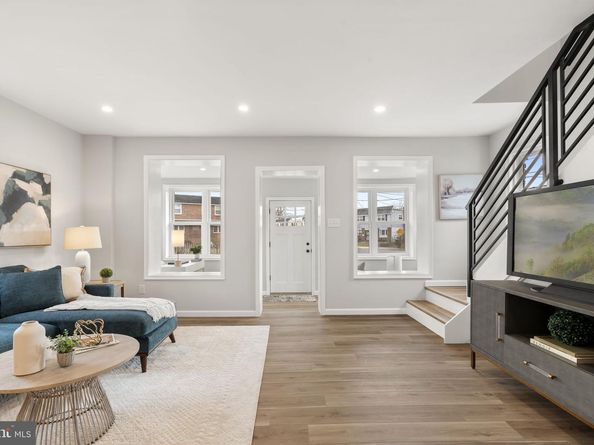 242 Willard Drive, Ridley Park PA 19078