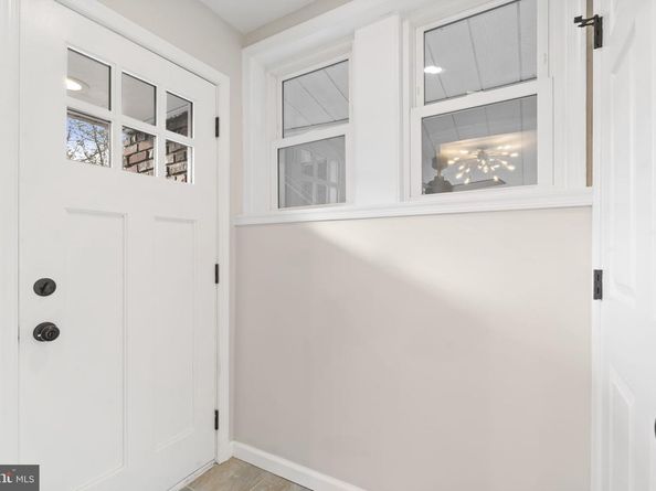 242 Willard Drive, Ridley Park PA 19078