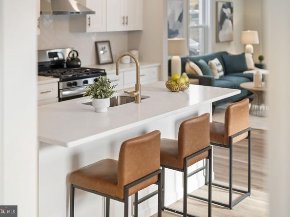 242 Willard Drive, Ridley Park PA 19078