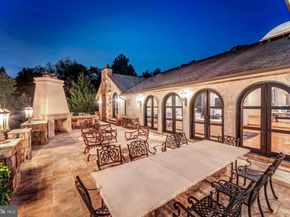 2 Piney Meetinghouse Court, Potomac MD 20854