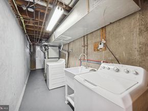 274 N Oak Ave, Clifton Heights PA 19018