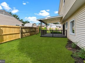 35 Thimbleberry Lane, Levittown PA 19054