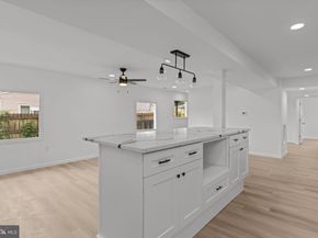 35 Thimbleberry Lane, Levittown PA 19054